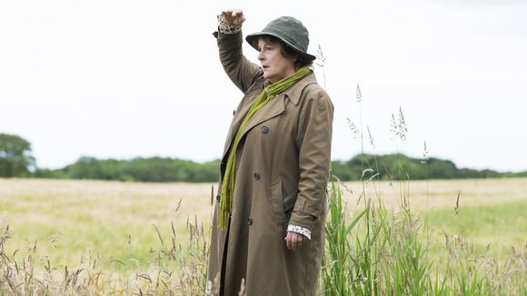 Audiences : TF1 leader devant "Les Enquêtes de Vera", "Le Hobbit" en forme, "Au tableau !" déçoit