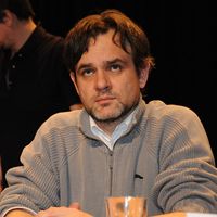 "Charlie Hebdo" adresse une réponse au vitriol à "Mediapart"