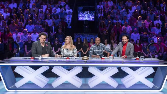 Audiences : "Le Tueur du Lac" leader en nette baisse, "Incroyable Talent" de retour au plus bas