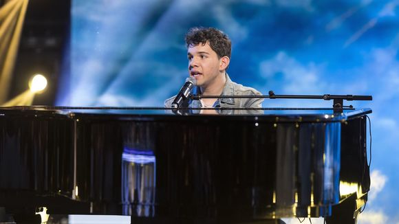 "Incroyable talent" (M6) : Un jeune candidat bouleverse le jury avec une reprise de Daniel Balavoine