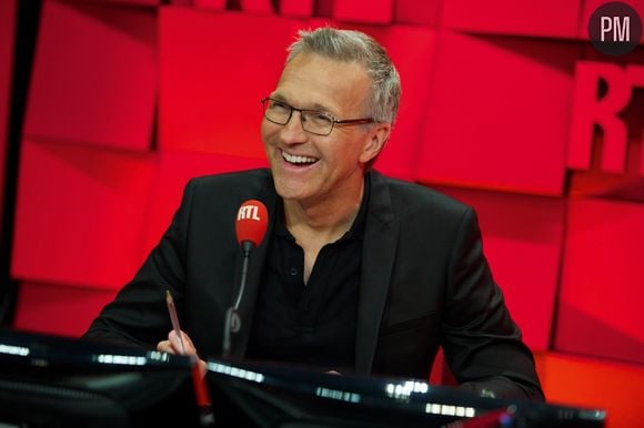 "Les Grosses Têtes" de RTL continue de progresser vague après vague