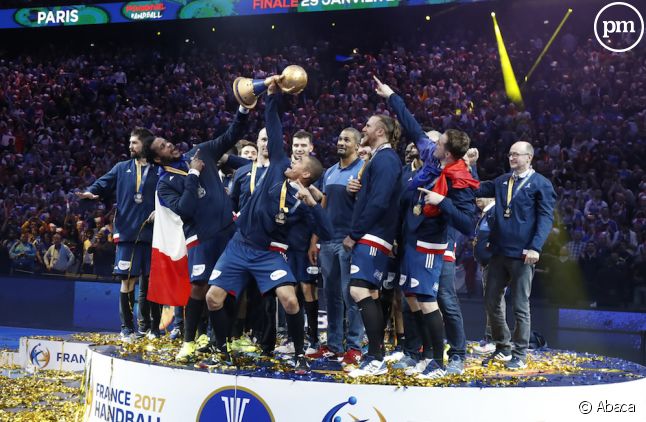 L'équipe de France de handball après sa victoire (Mondial 2017)