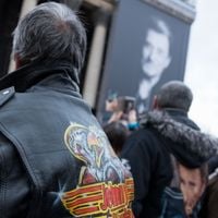 Mort de Johnny Hallyday : 3% des Français jugent que les médias n'en ont pas assez parlé !