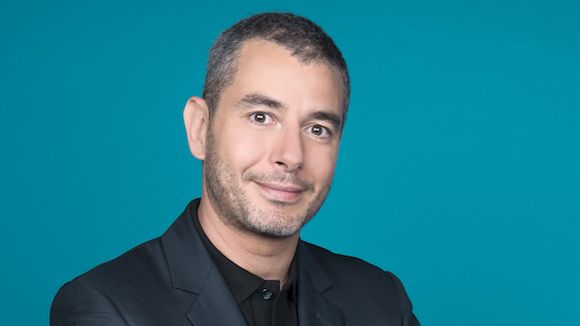 Invités : "C l'hebdo" reçoit Josiane Balasko et Djimo samedi