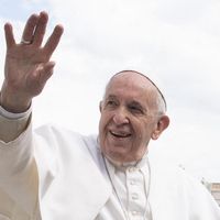 Le pape François dénonce "l'amour pour les scandales" des journalistes