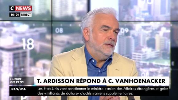 Quand Pascal Praud se mêle du clash Ardisson/Vanhoenacker sur CNews