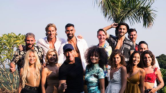Audiences access 19h : "C à vous" et "Quotidien" (P1) en très grande forme, catastrophe pour "Les Anges" sur NRJ 12