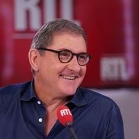 Yves Calvi (RTL) : "Un journaliste doit répondre présent dans ces moments-là"