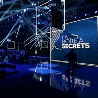 "La boîte à secrets" : puremedias.com dans les coulisses de l'émission de Faustine Bollaert