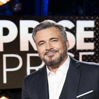 Audiences : "The Voice" leader en hausse, succès pour "Surprise sur prise" sur France 2