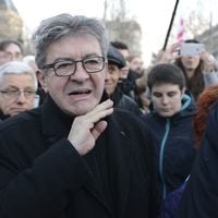 "Si TF1 a honte de citer mon nom..." : Jean-Luc Mélenchon pousse un coup de gueule contre LCI