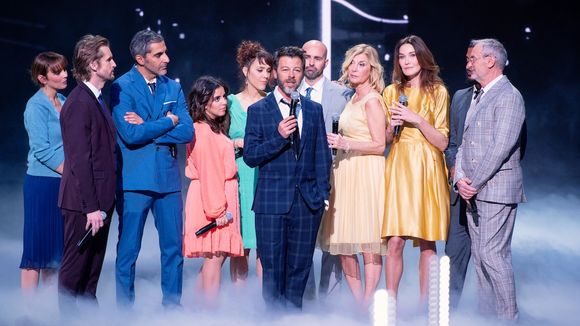 "Les Enfoirés : A côté de vous" : Le concert 2021 retransmis ce soir sur TF1