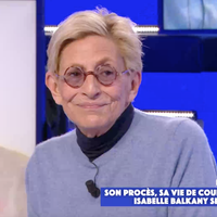 "Balance ton post !" : Isabelle Balkany rejoint la bande de Cyril Hanouna sur C8