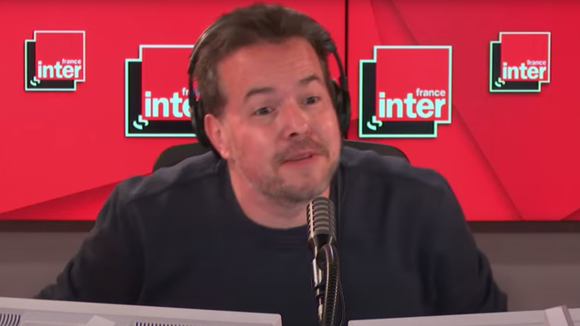 "Ca me met les larmes aux yeux" : Nicolas Demorand ému en évoquant sa mère sur France Inter