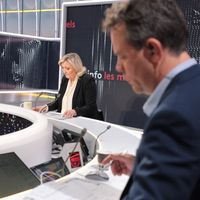 "Bonjour Marine Le Pen" : puremedias dans les coulisses des "Matins présidentiels" de franceinfo: