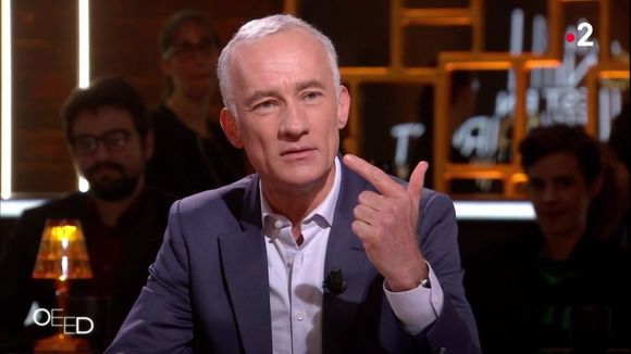 "Je ne savais pas" : Gilles Bouleau réagit à l'affaire PPDA dans "On est en direct"