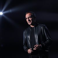 "Souffrant", Nikos Aliagas ne présentera pas "The Voice" ce soir