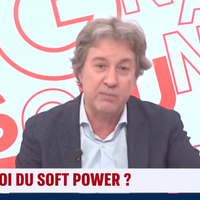 Christian Chesnot, journaliste à Radio France, accuse le groupe Lagardère de censurer des articles sur le Qatar