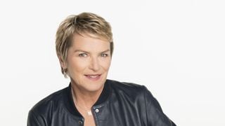 Élise Lucet fête les 10 ans de "Cash investigation" : "Nous ne cherchons pas la petite bête mais la grosse bête"
