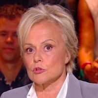 "Je remercie et félicite la télévision" : Muriel Robin précise ses critiques sur l'homophobie dans le cinéma français