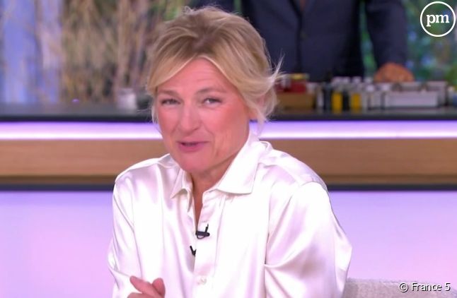 Anne-Elisabeth Lemoine dans "C à vous" le mercredi 29 mai 2024