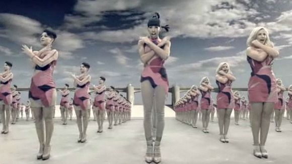 Clip : les nouvelles Sugababes se multiplient !