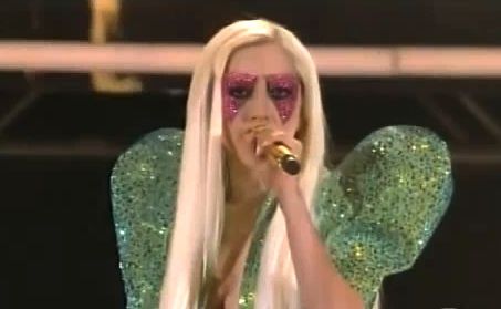 Grammy : Lady GaGa et Elton John ouvrent le show (vidéo)