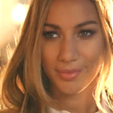 Leona et Colbie Caillat font la pub du... coton ! (vidéo)