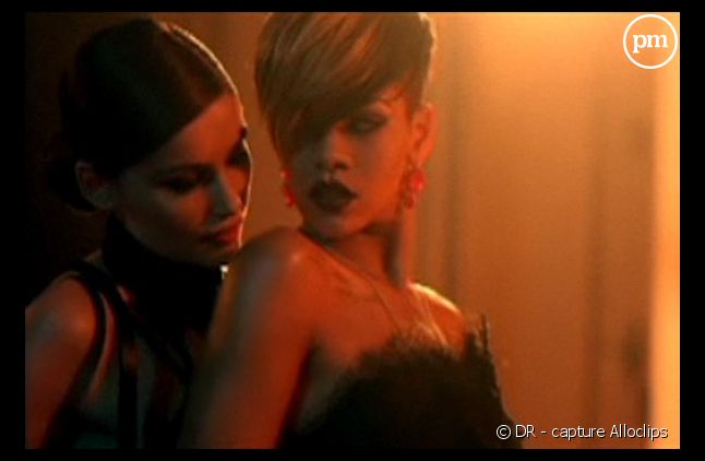 Laetitia Casta et Rihanna dans le clip de "Te Amo"