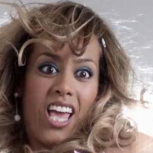 Amel Bent dans le clip de "Je me sens bien"