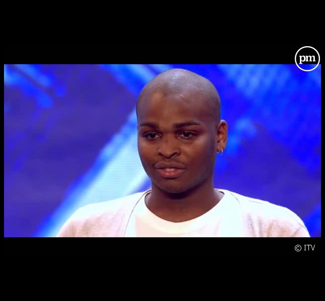 Cyril Cinelu dans "The X Factor" le 28 août 2010 à la télévision britannique.