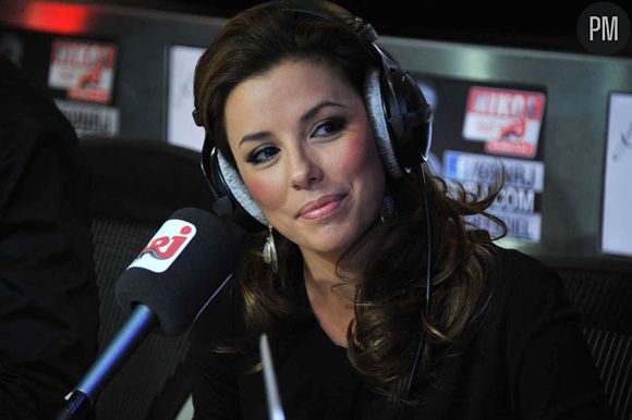 Eva Longoria au micro du 6/9 sur NRJ