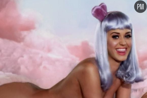 Katy Perry dans le clip de "California Gurls"