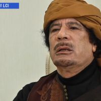 TF1 et LCI décrochent une interview exclusive de Mouammar Kadhafi