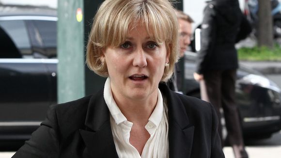 Zapping : Nadine Morano se plante et confond Renault avec Renaud