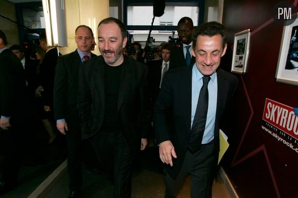 Pierre Bellanger et Nicolas Sarkozy en 2007 dans les studios de Skyrock.