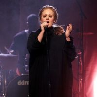 Charts UK : Adele toujours leader, Bruno Mars s'envole, Lady Gaga s'écrase