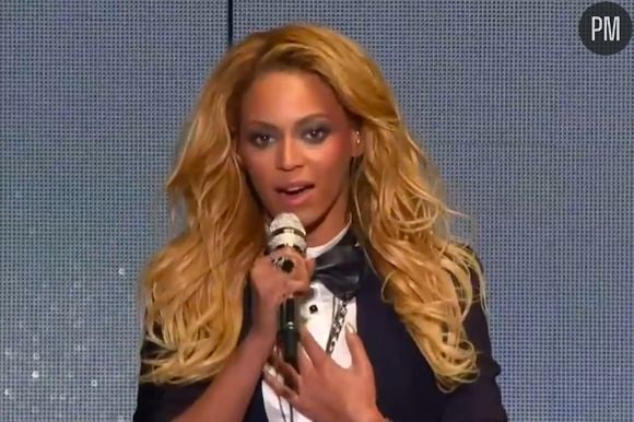 Beyoncé rend hommage à Oprah Winfrey