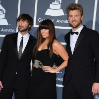 Clip : Lady Antebellum rêve d'Europe dans "Just a Kiss"