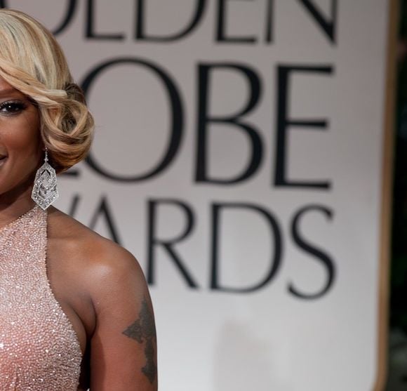 Mary J Blige sur le tapis rouge des Golden Globes 2012