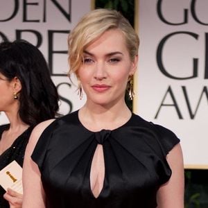 Kate Winslet sur le tapis rouge des Golden Globes 2012