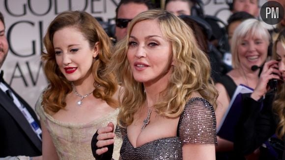 Madonna sur le tapis rouge des Golden Globes 2012