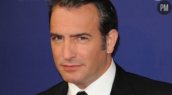 Jean Dujardin sur le tapis rouge de la 37e nuit des César