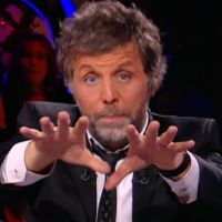 Zapping : Stéphane Guillon appelle à voter Nicolas Sarkozy