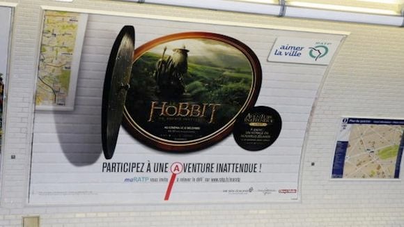 La station de RER Auber s'habille aux couleurs du Hobbit