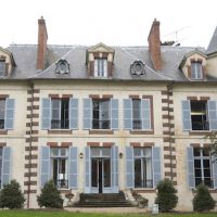 puremedias.com a visité le château de la "Star Academy" de NRJ 12