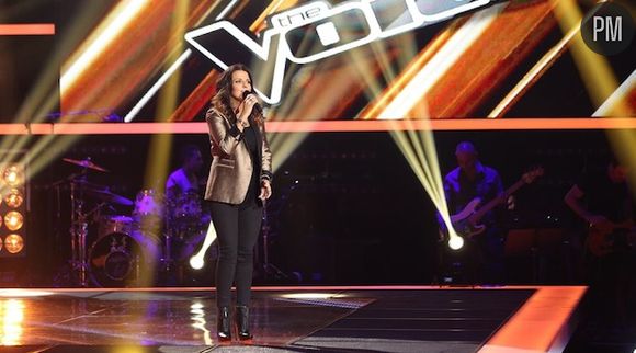 Ludivine (équipe Florent) a participé à la saison 1 de "The Voice" et a fait des voix de publicités