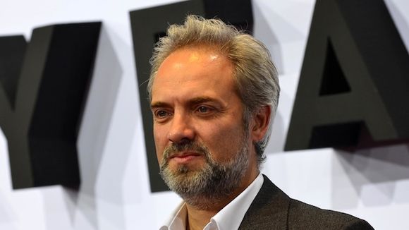 Sam Mendes accepte finalement de réaliser le prochain James Bond