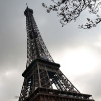 Maintenance FM et TNT : Coupures des signaux depuis la Tour Eiffel