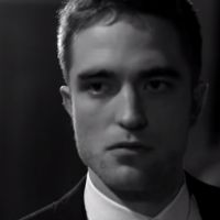 Une pub en noir et blanc ouvre la collaboration entre Robert Pattinson et Dior